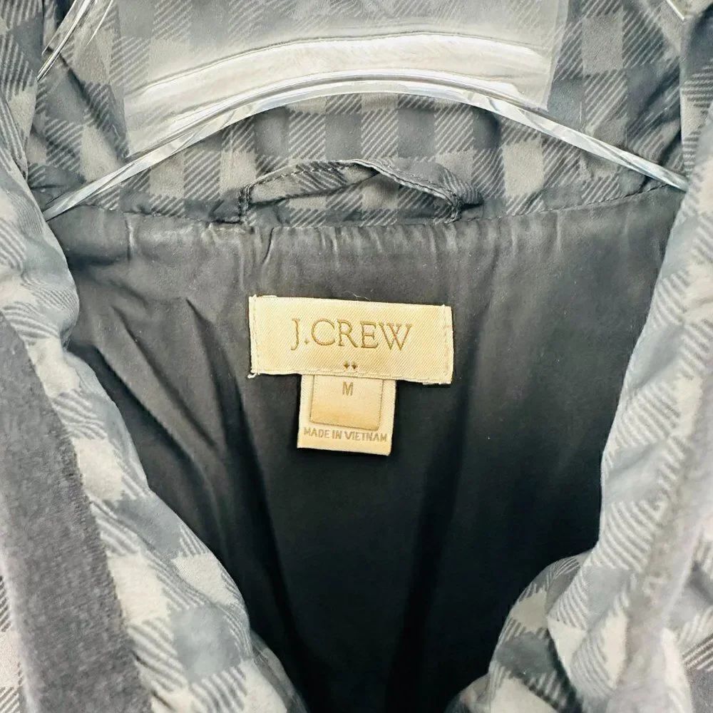 J. Crew Size Medium Black & Gray Plaid Quilted Puffer Vest Zip Up - Picture 6 of 7